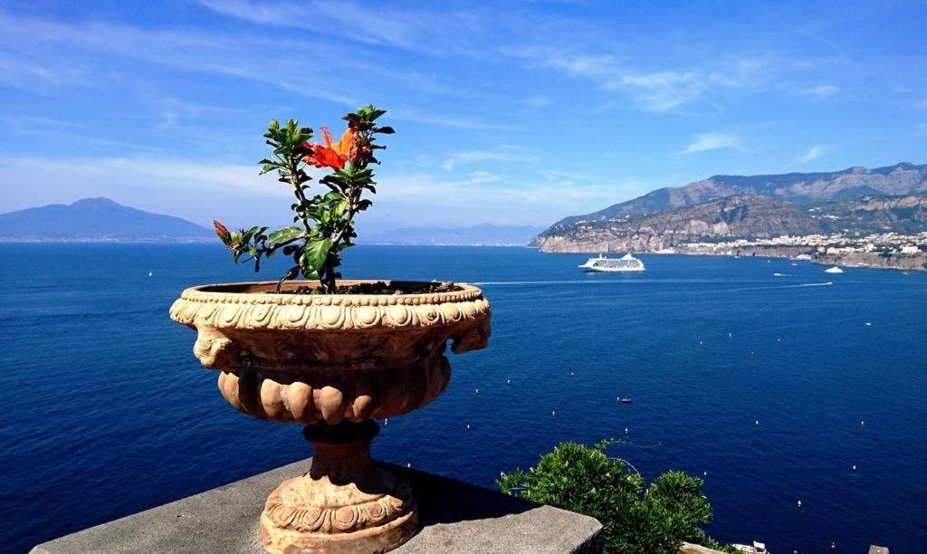 Grazia'S Home Sant'Agnello Buitenkant foto